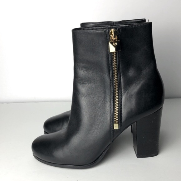 Michael Kors Frenchie Ankle Boots Minimalist 7 - Picture 5 of 15